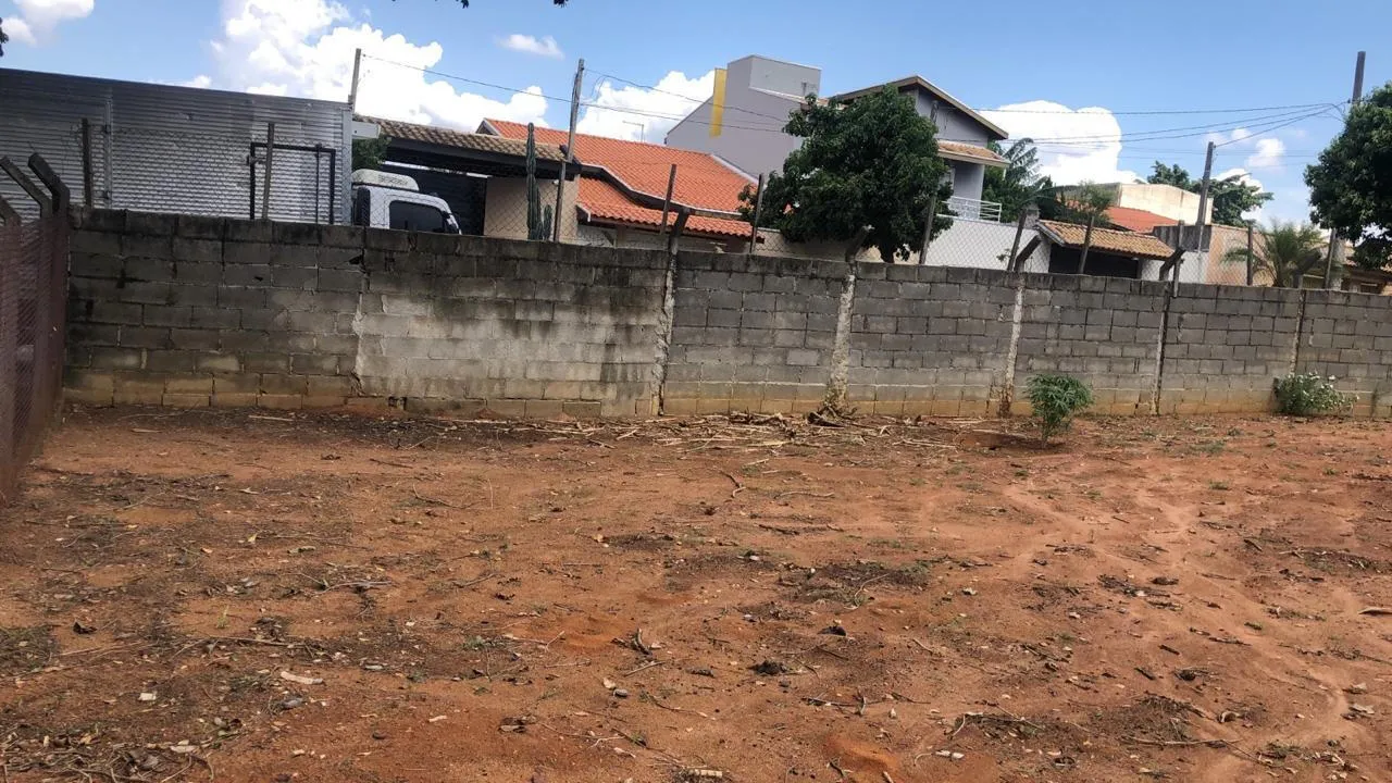 Terreno de 1.000 m² na Quinta das Frutas, foto 2 de 4