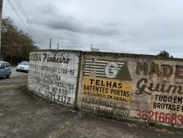 Terreno comercial de esquina na Independência