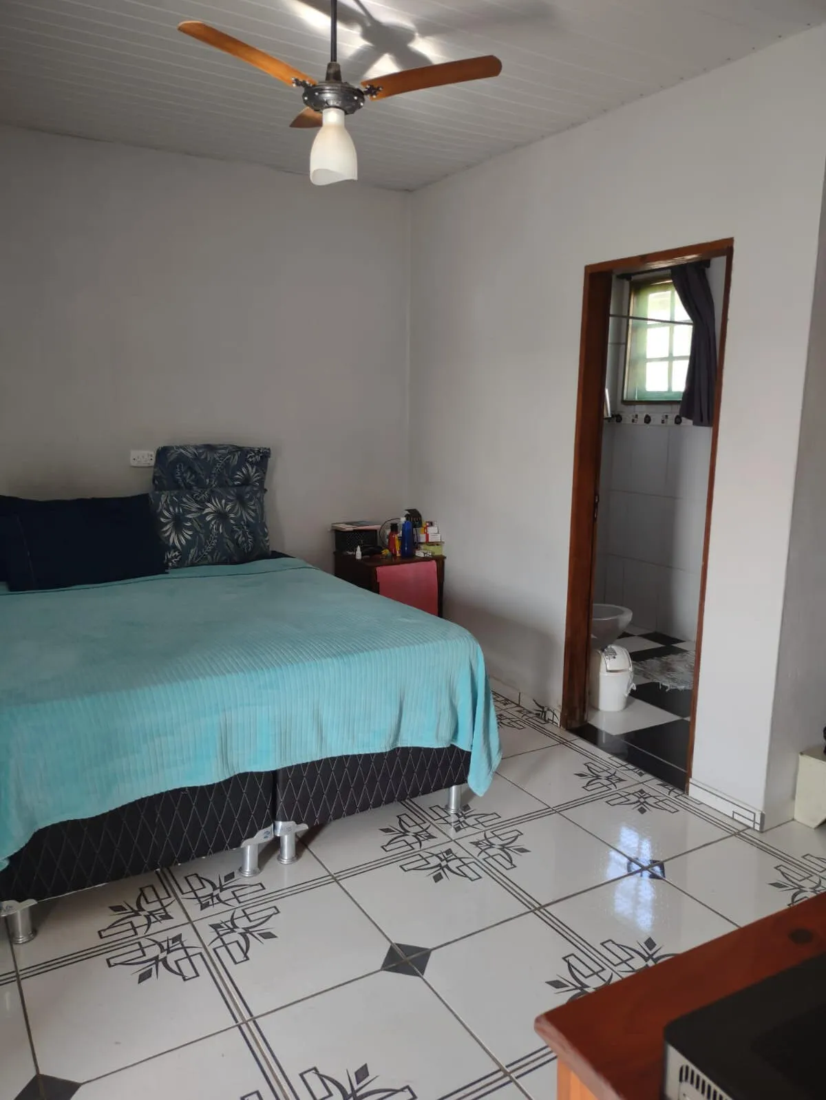Casa com ponto comercial na Chácara Santa Luzia, foto 8 de 19