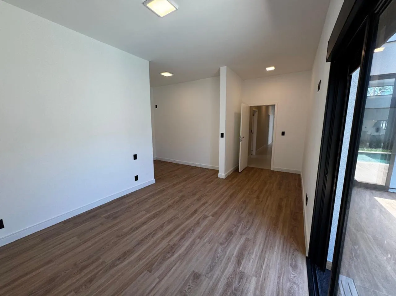 Casa térrea de alto padrão no Residencial San Marco, foto 3 de 20