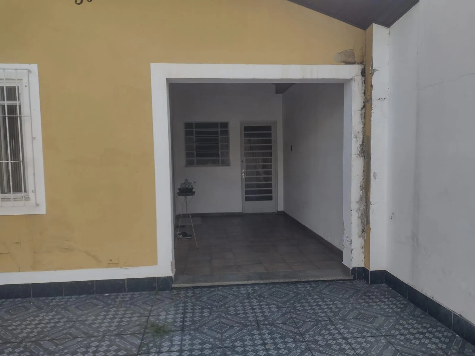 Casa com piscina no Conjunto Urupês, foto 2 de 8