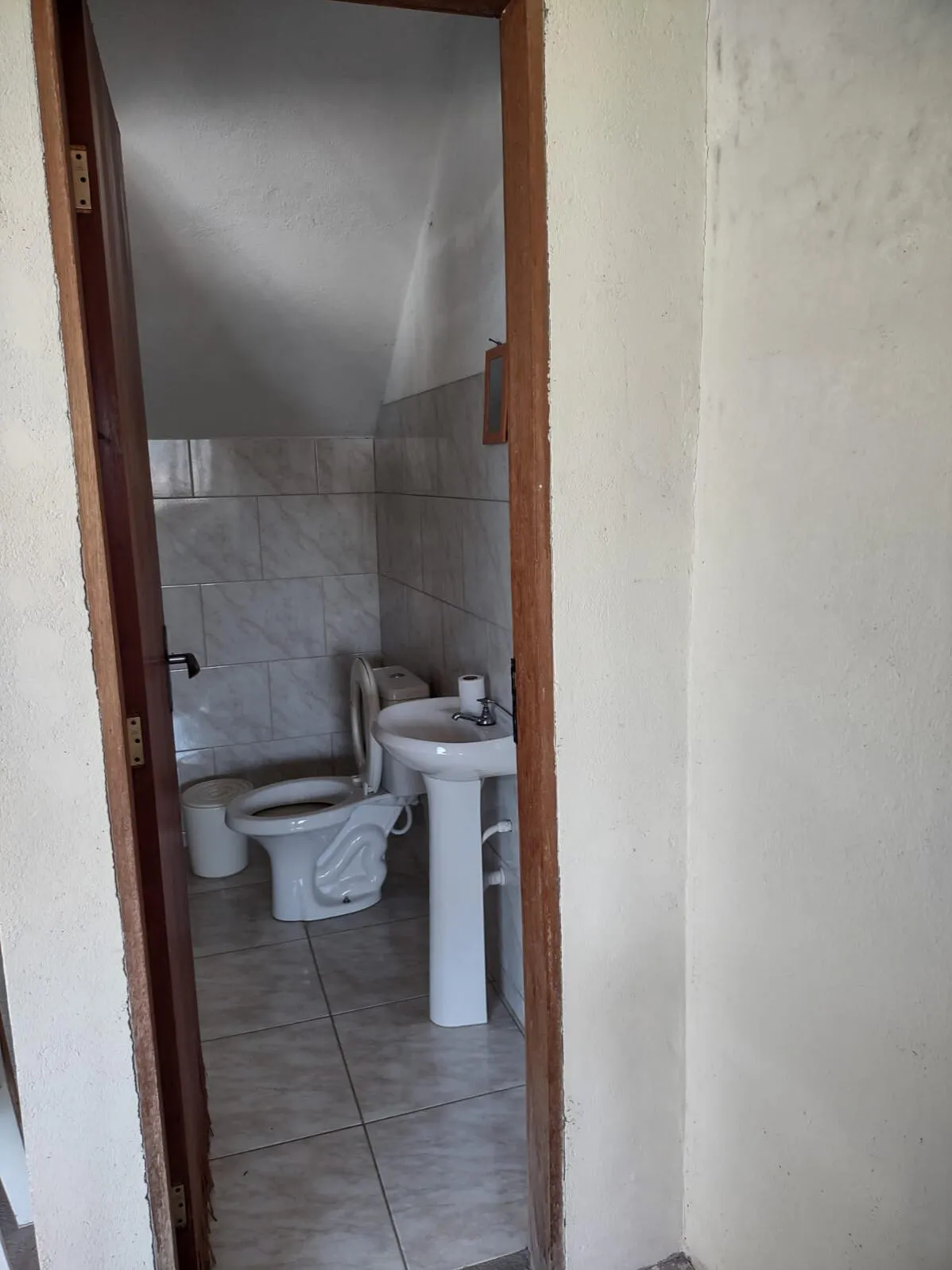 Casa com ponto comercial na Chácara Santa Luzia, foto 10 de 19