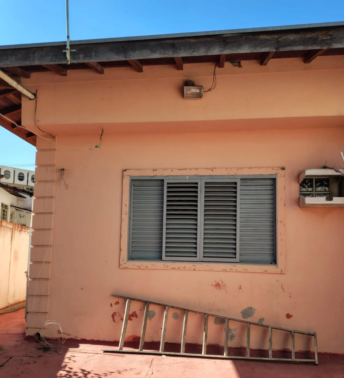 Casa no Centro, perto da Av. do Povo, foto 4 de 16