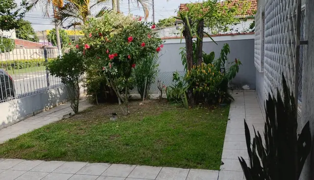 Casa com 4 dormitórios no Monção