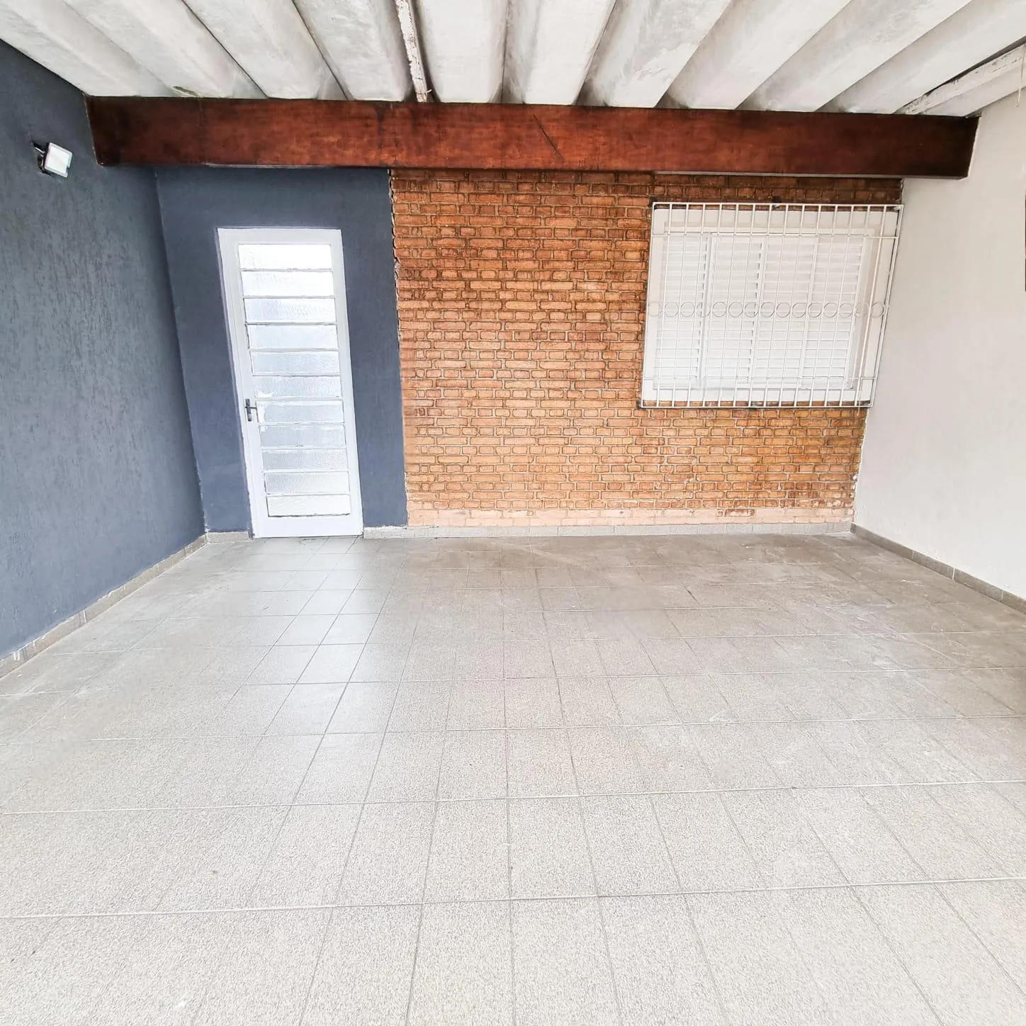 Casa na Independência, perto da Escola Juvenal, foto 5 de 7