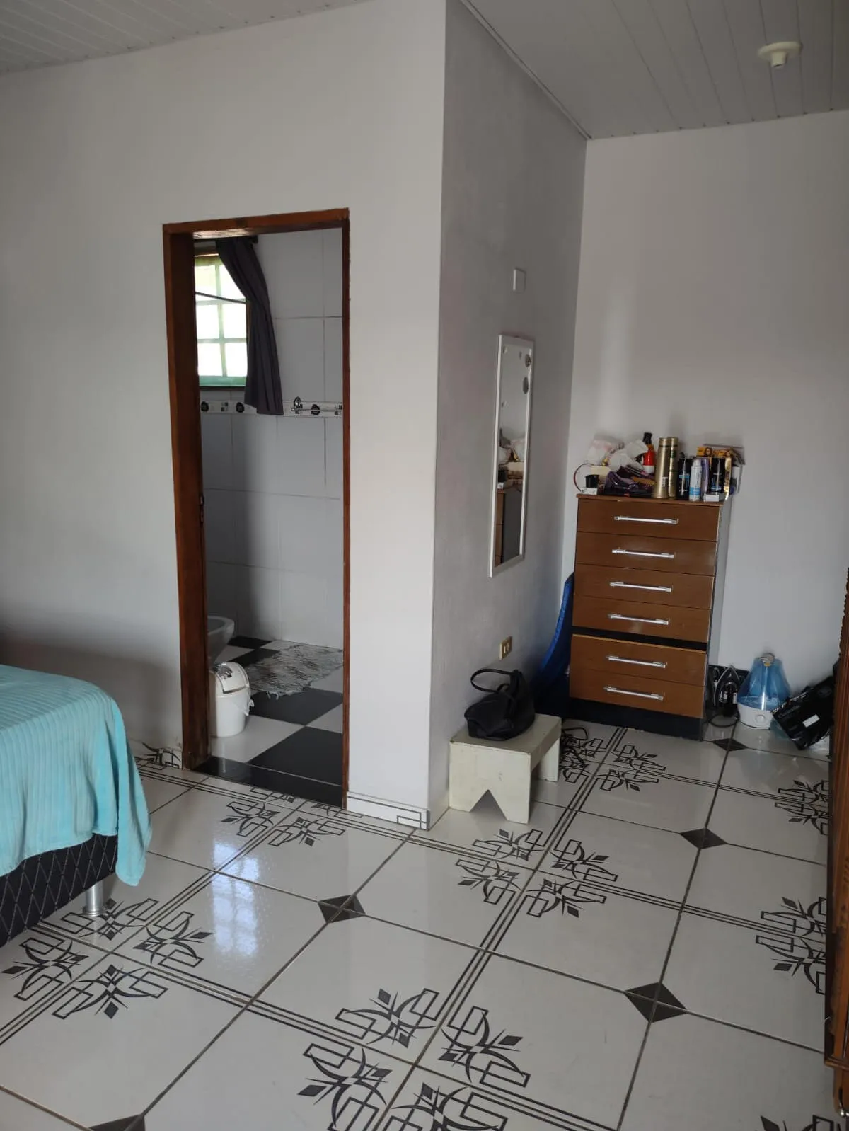 Casa com ponto comercial na Chácara Santa Luzia, foto 7 de 19