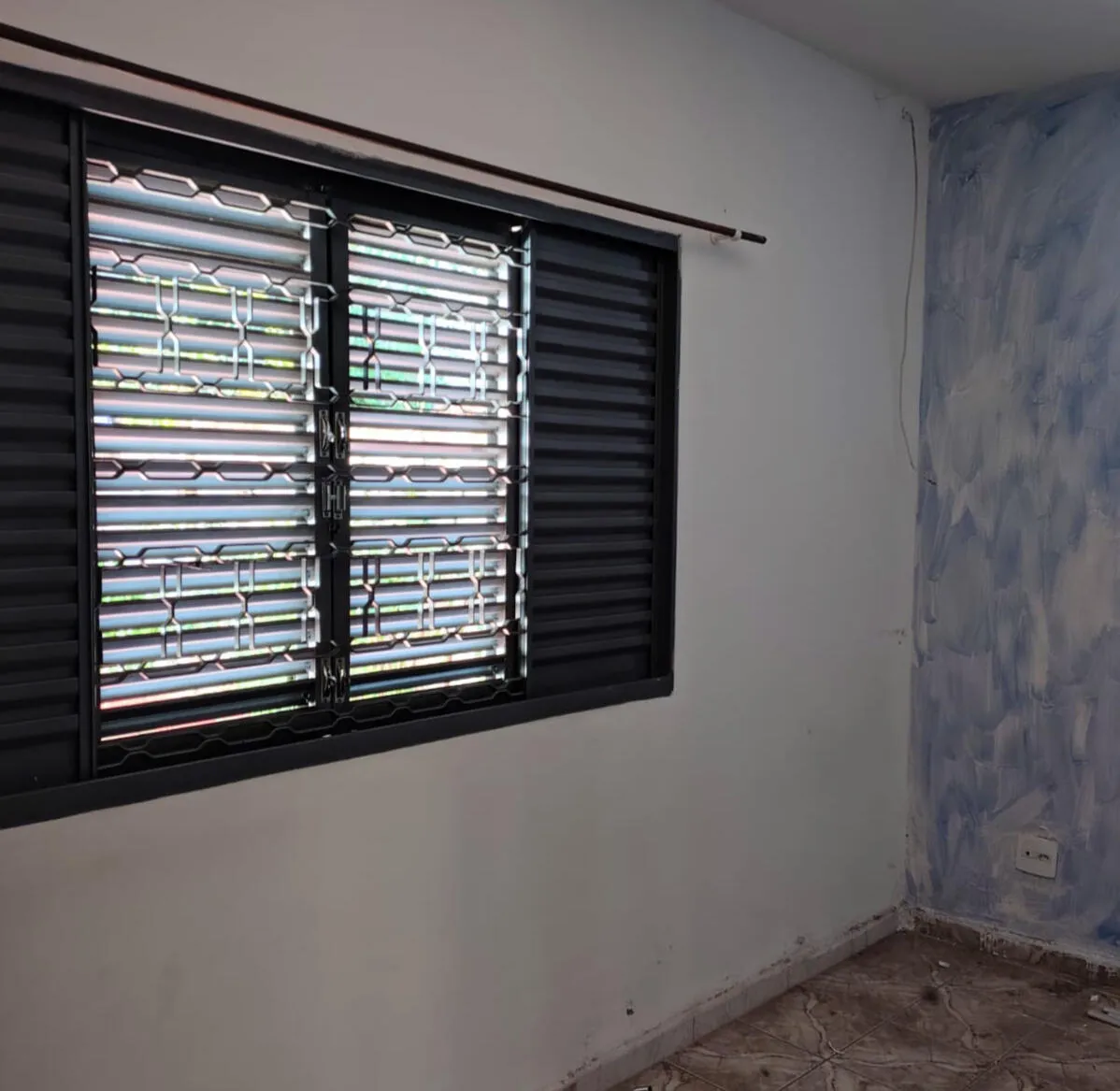 Casa no Centro, perto da Av. do Povo, foto 11 de 16